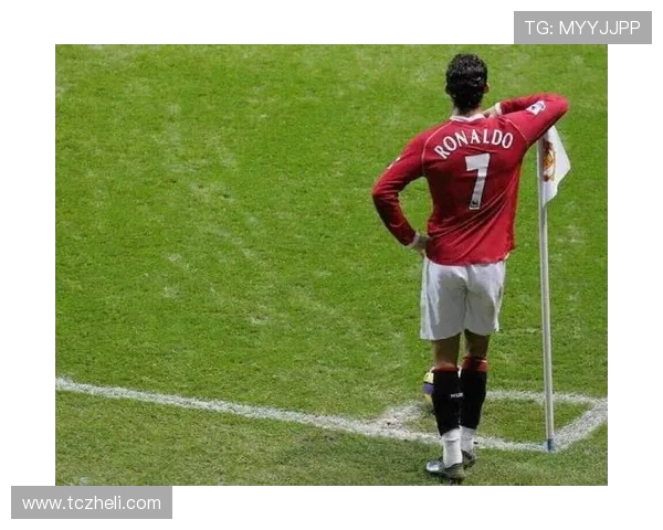 韩国足球被网爆球星遭遇舆论风暴引发广泛讨论体育圈反响热烈